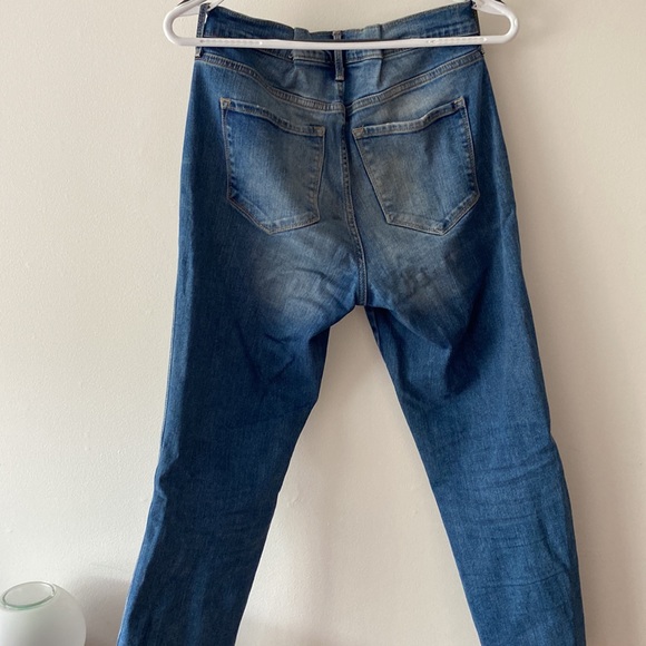 Straight leg jeans - Picture 4 of 4